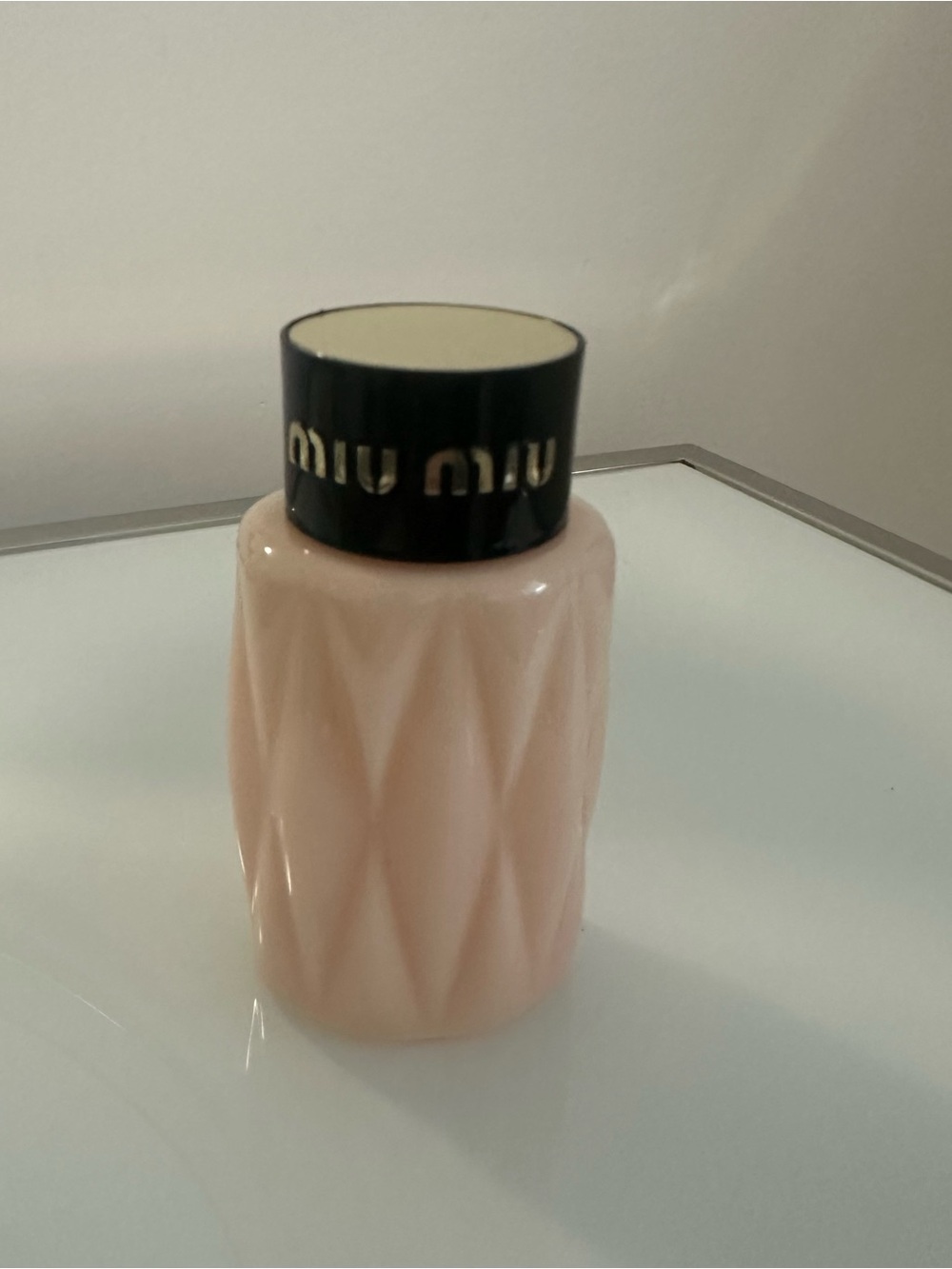 Miu Miu Twist 3.4 oz Lotion nwot